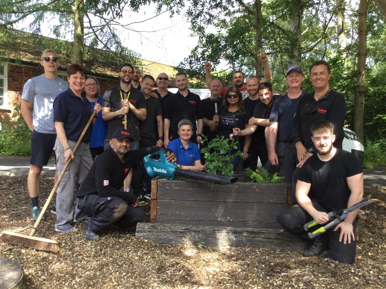 Cadent engineers and support staff lend a helping hand to Wolverhampton’s The Kingswood Trust-img