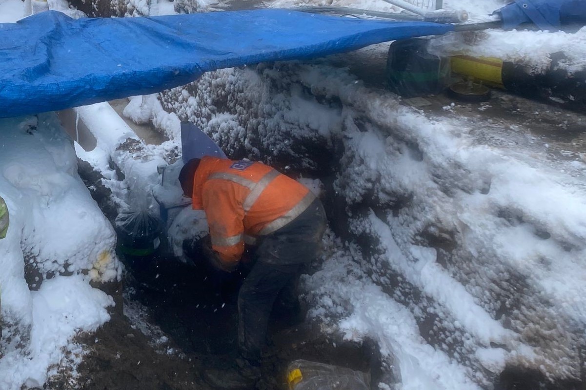 snowfall and freezing weather to repair pipe